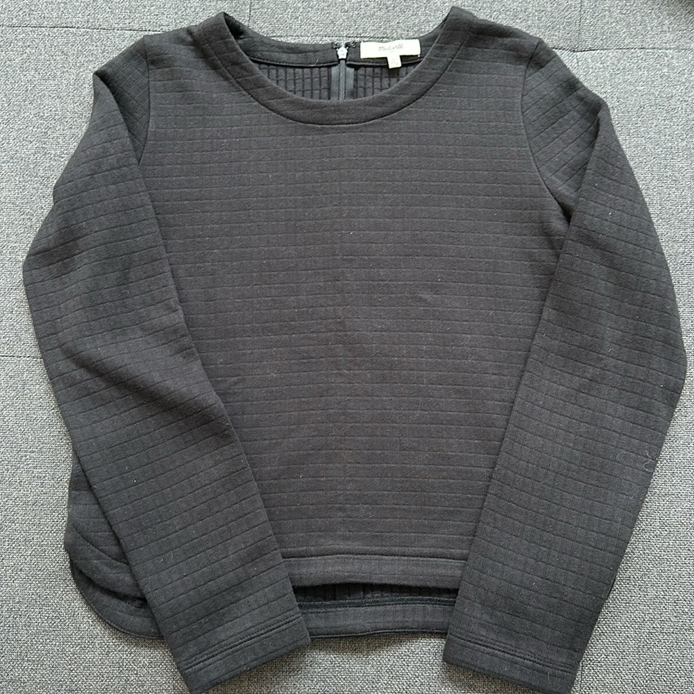 Madewell black sweater size xs